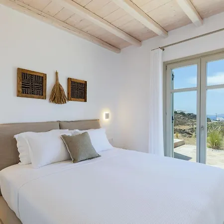 Вилла Mykonos 3 Bedroom Luxury Private Pool Views Фанари