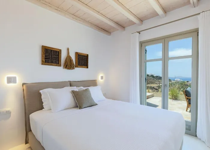 Вилла Mykonos 3 Bedroom Luxury Private Pool Views Фанари